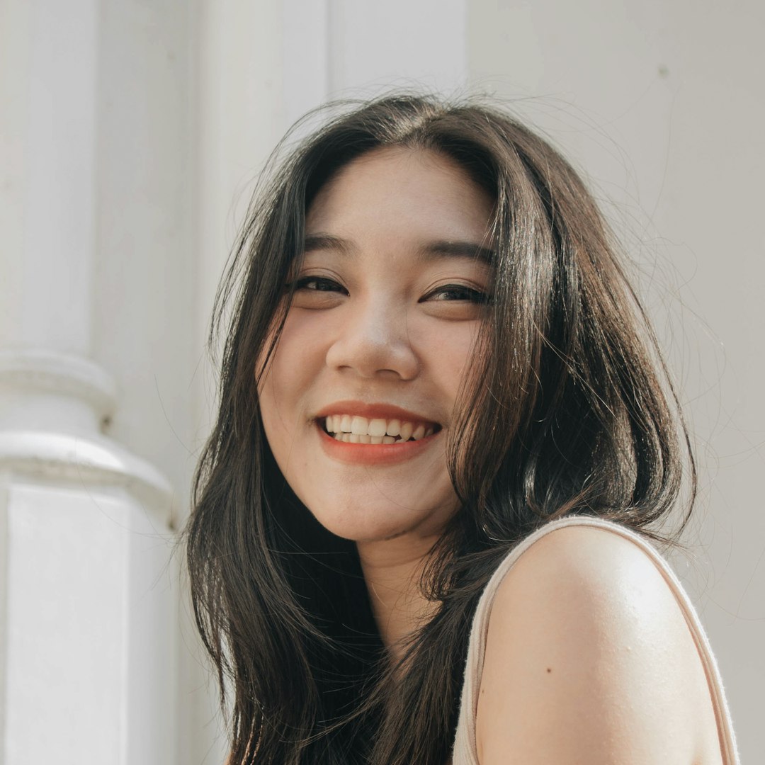 Mia Chen, Bloom Cafe Group
